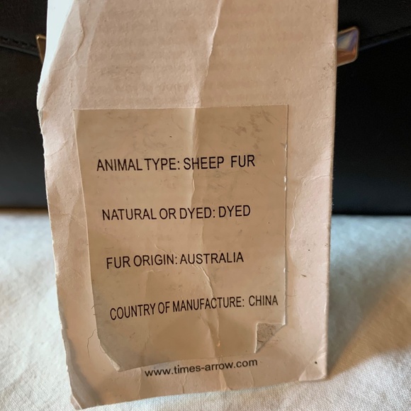 Time's Arrow black leather  'Ava Satchel' handbag with sheep fur handle - Picture 9 of 11